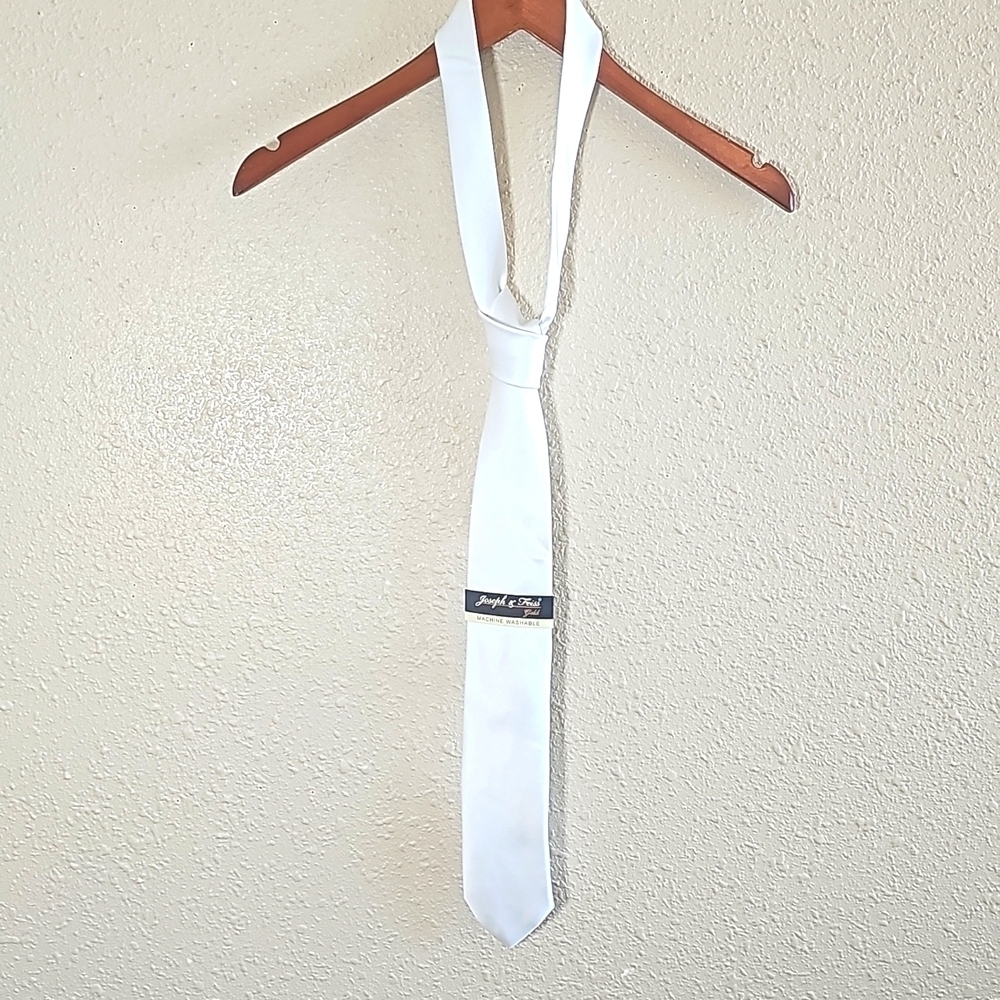 Joseph  Feiss Tie